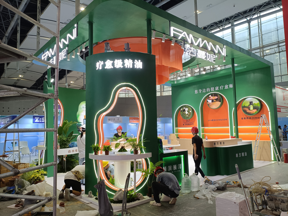 法蔓妮展臺搭建第二天現場效果