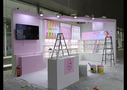 2025年9月廣州美博會(huì)DTP美甲展臺(tái)搭建第二天現(xiàn)場(chǎng)效果