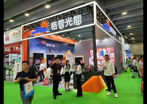 2025年8月廣州光伏太陽能展格普光能展臺搭建現場效果